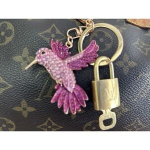 100% Auth Louis Vuitton Lock & Key with unbranded Bagcharm,‎ Keycharm, Keychain
